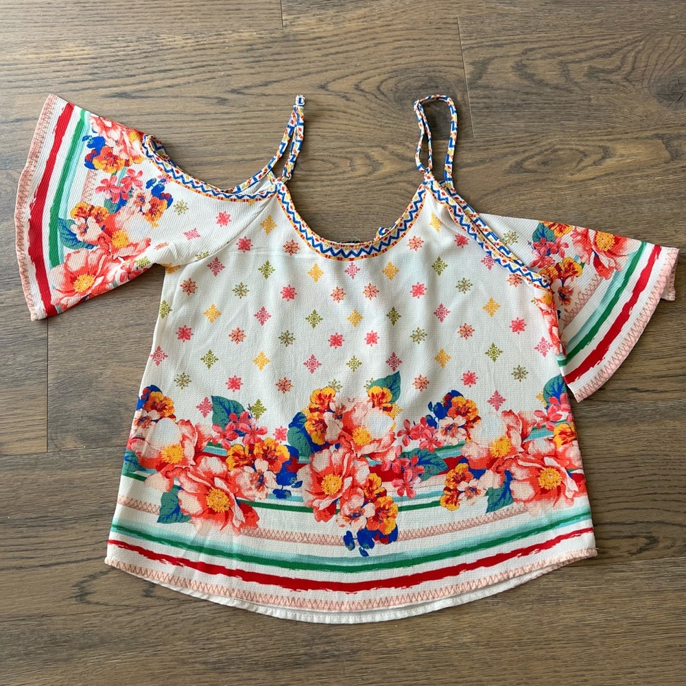 Flying Tomato, Floral Cold Shoulder, Flow Loose Top, XS, Lace Up, Bell Sleeves - Picture 7 of 9